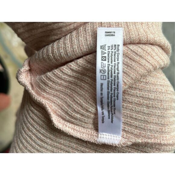 ANTHROPOLOGIE SATURDAY SUNDAY Stretch Ribbed Light Pink Cold Shoulder Long Sleev - Picture 5 of 5